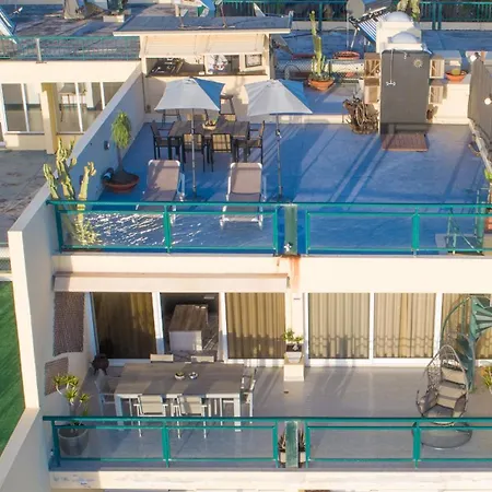 Apartment Flowers Island House 8 Infinity *